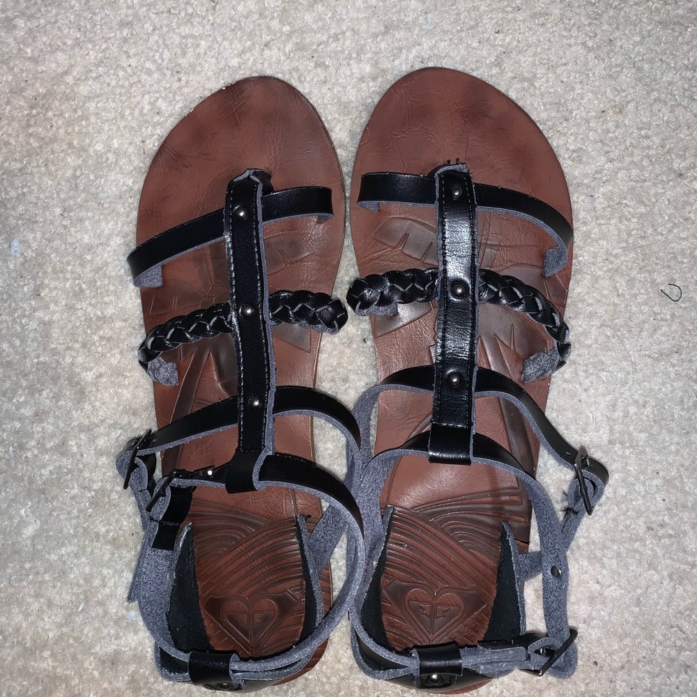 Roxy sandals